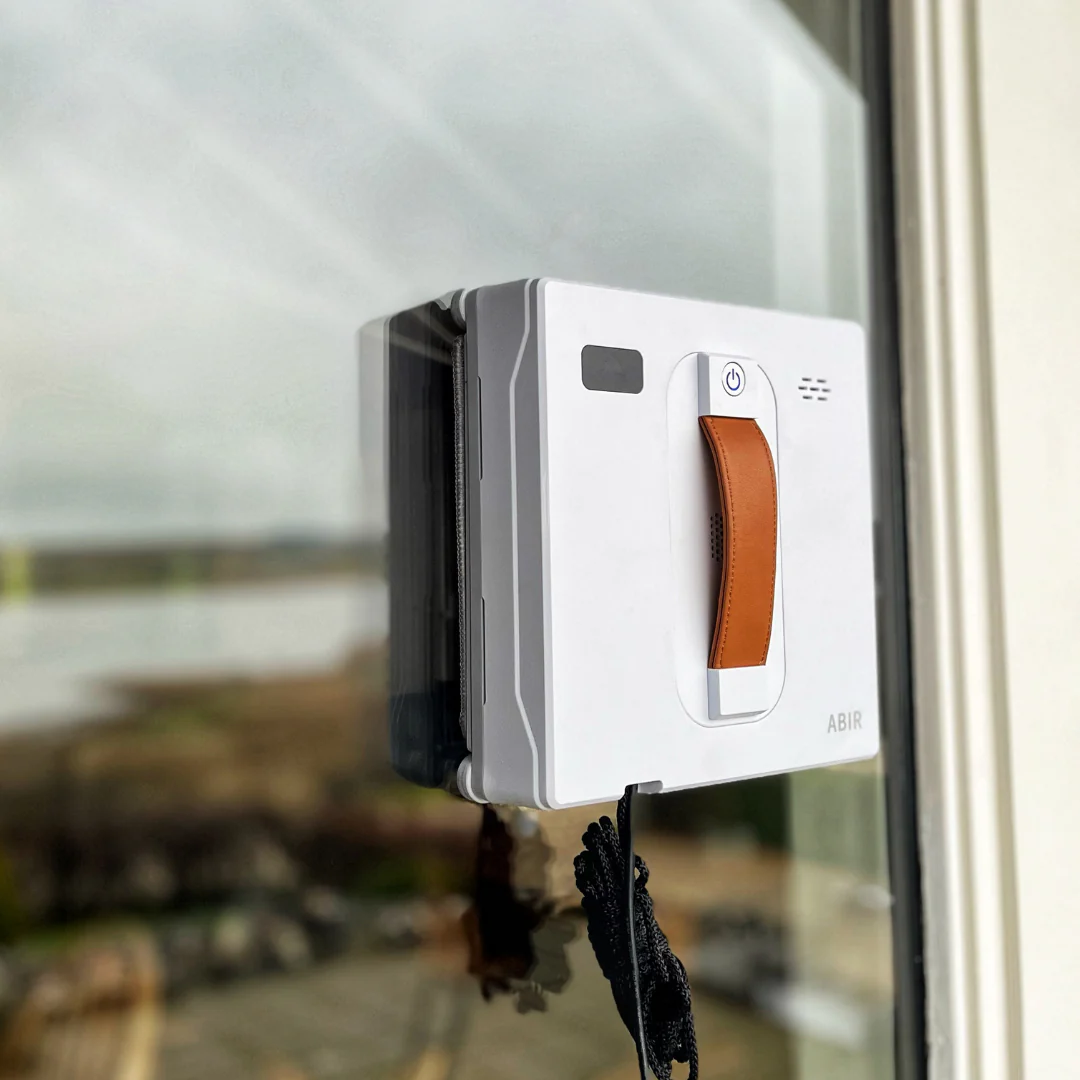 ABIR WD8 - Automatisk Robotvinduespudser - Hvid - robotvinduespudser test - Techii.dk